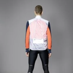 Gore Wear Men's Drive Vest - White 8 Gore Wear Men's Drive Vest - White -Patagonia Shop 100750 0100 3 2