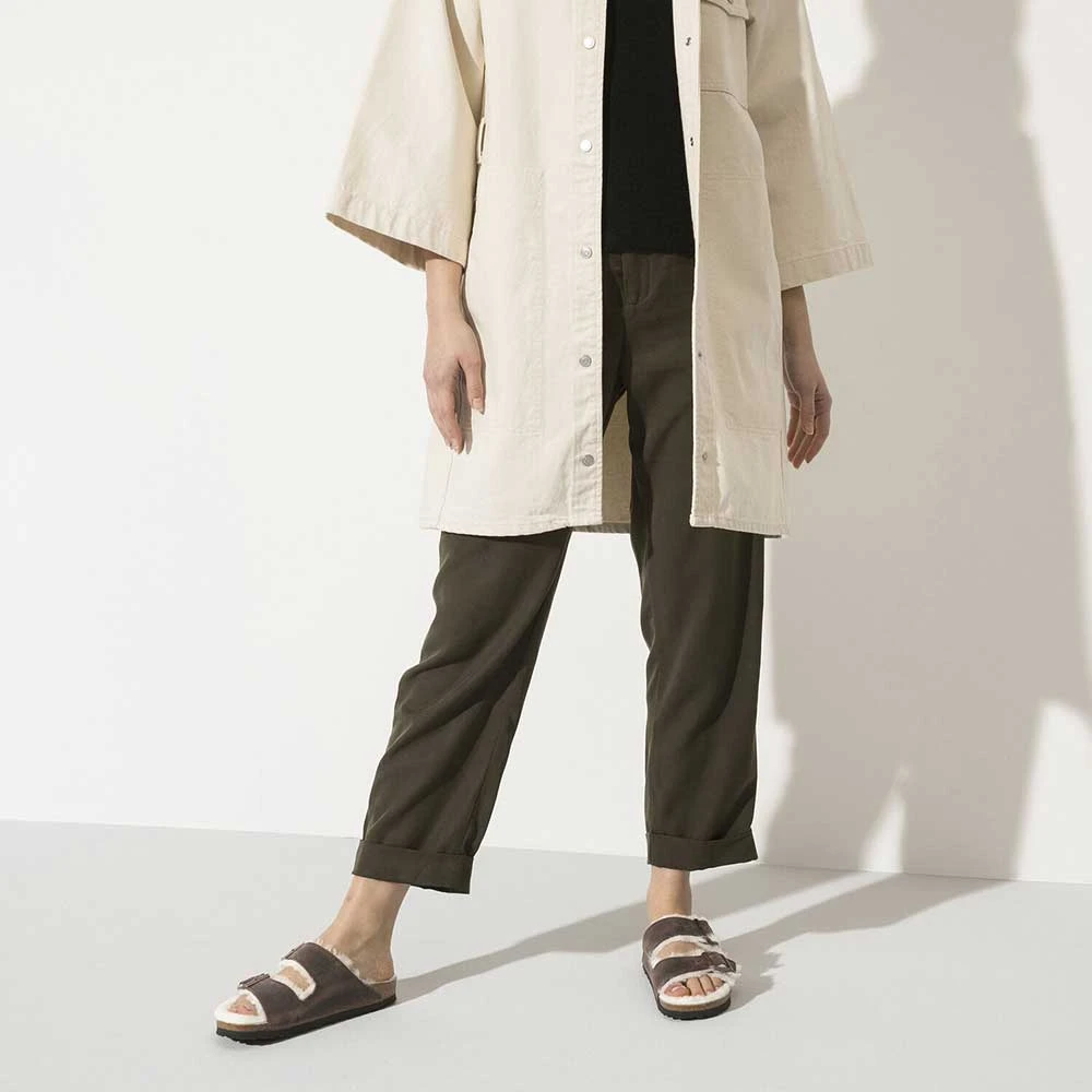 Birkenstock Arizona Shearling Sandal - Habana Natural- Medium/Narrow 7 Birkenstock Arizona Shearling Sandal - Habana Natural- Medium/Narrow - Image 7