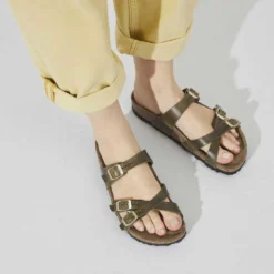 Birkenstock Women's Franca Cork Green Olive Oiled Leather Sandal - Regular/Wide 10 Birkenstock Women's Franca Cork Green Olive Oiled Leather Sandal - Regular/Wide -Patagonia Shop 1023310 f closeup f