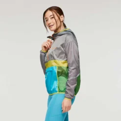 Cotopaxi Women's Teca Half Zip Windbreaker - Stone's Throw -Patagonia Shop 1200x1200 png S23 W Teca Half Zip Windbreaker Stone s Throw 3