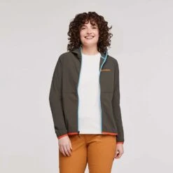 Cotopaxi Women's Vuelta Performance Windbreaker Jacket - Iron -Patagonia Shop 1200x1200 png S23 W Vuelta Performance Windbreaker Iron 1