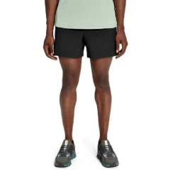 On Running Men's Essential Running Short - Black -Patagonia Shop 1MD10120553 essential shorts ss23 black m g1