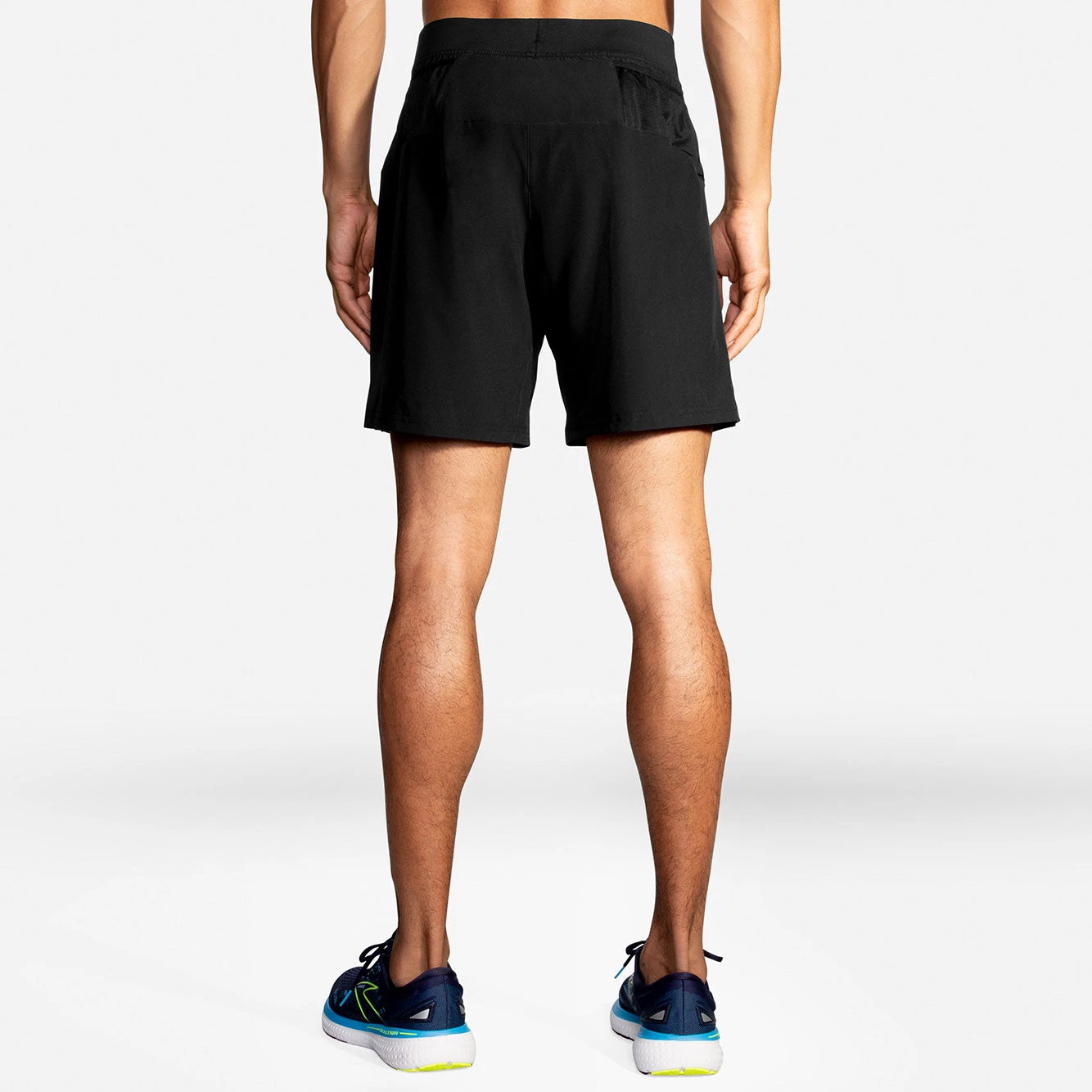 BROOKS Men's Sherpa 7" 2-In-1 Short - Black 3 BROOKS Men's Sherpa 7" 2-In-1 Short - Black - Image 3