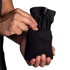 BROOKS Men's High Point Waterproof Pant - Black -Patagonia Shop 211476 001 D1 High Point Waterproof Pant