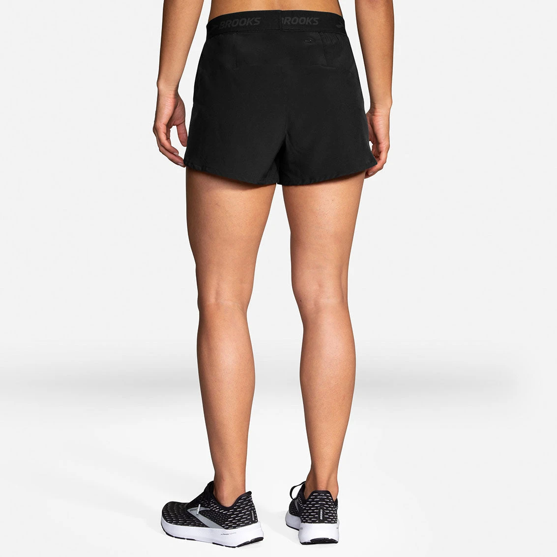 Women's Chaser 3" Shorts - Black/Brooks 3 Women's Chaser 3" Shorts - Black/Brooks - Image 3