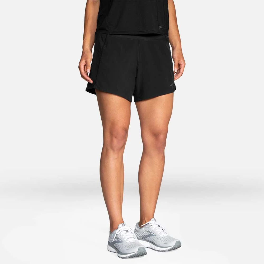 BROOKS Women's Chaser 5" 2-in-1 Short - Black 2 BROOKS Women's Chaser 5" 2-in-1 Short - Black - Image 2