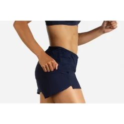 BROOKS Women's Chaser 5" Short - Navy 10 BROOKS Women's Chaser 5" Short - Navy -Patagonia Shop 221465 451 MV Chaser 5in Short