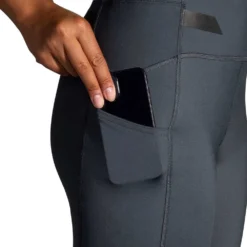 BROOKS Women's Run Visible Tight - Asphalt/Nightlife 13 BROOKS Women's Run Visible Tight - Asphalt/Nightlife -Patagonia Shop 221558 044 D2 Run Visible Tight