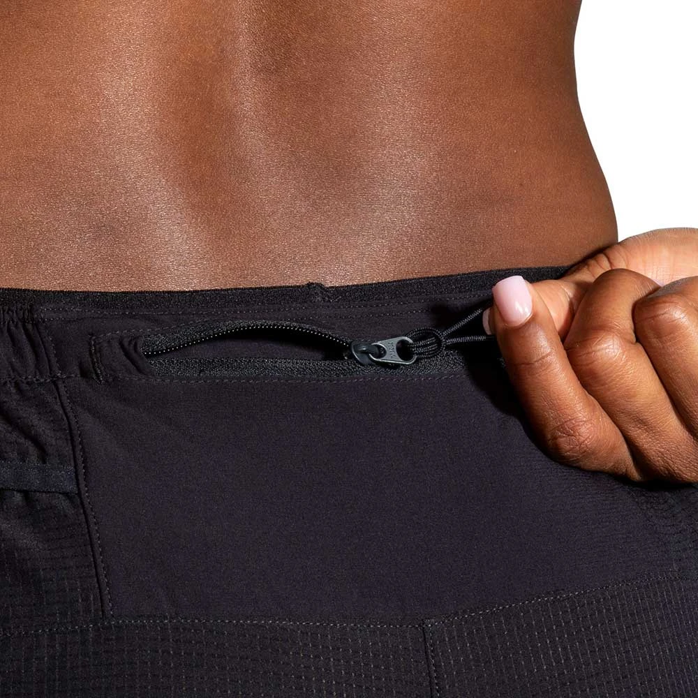 BROOKS Women's High Point 3in 2-in-1 Shorts - Black 5 BROOKS Women's High Point 3in 2-in-1 Shorts - Black - Image 5