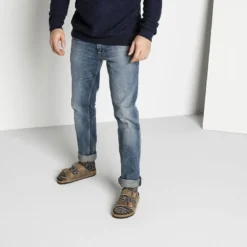 Birkenstock Arizona Cork Tobacco Brown Oiled Leather Sandal- Regular/Wide 13 Birkenstock Arizona Cork Tobacco Brown Oiled Leather Sandal- Regular/Wide -Patagonia Shop 352203 f look m