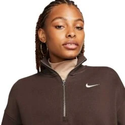Nike Women's Phoenix Fleece Oversized 1/2-Zip Crop Sweatshirt - Baroque Brown/Sail 7 Nike Women's Phoenix Fleece Oversized 1/2-Zip Crop Sweatshirt - Baroque Brown/Sail -Patagonia Shop AURORA DQ5767 237 PHSYM001 2000