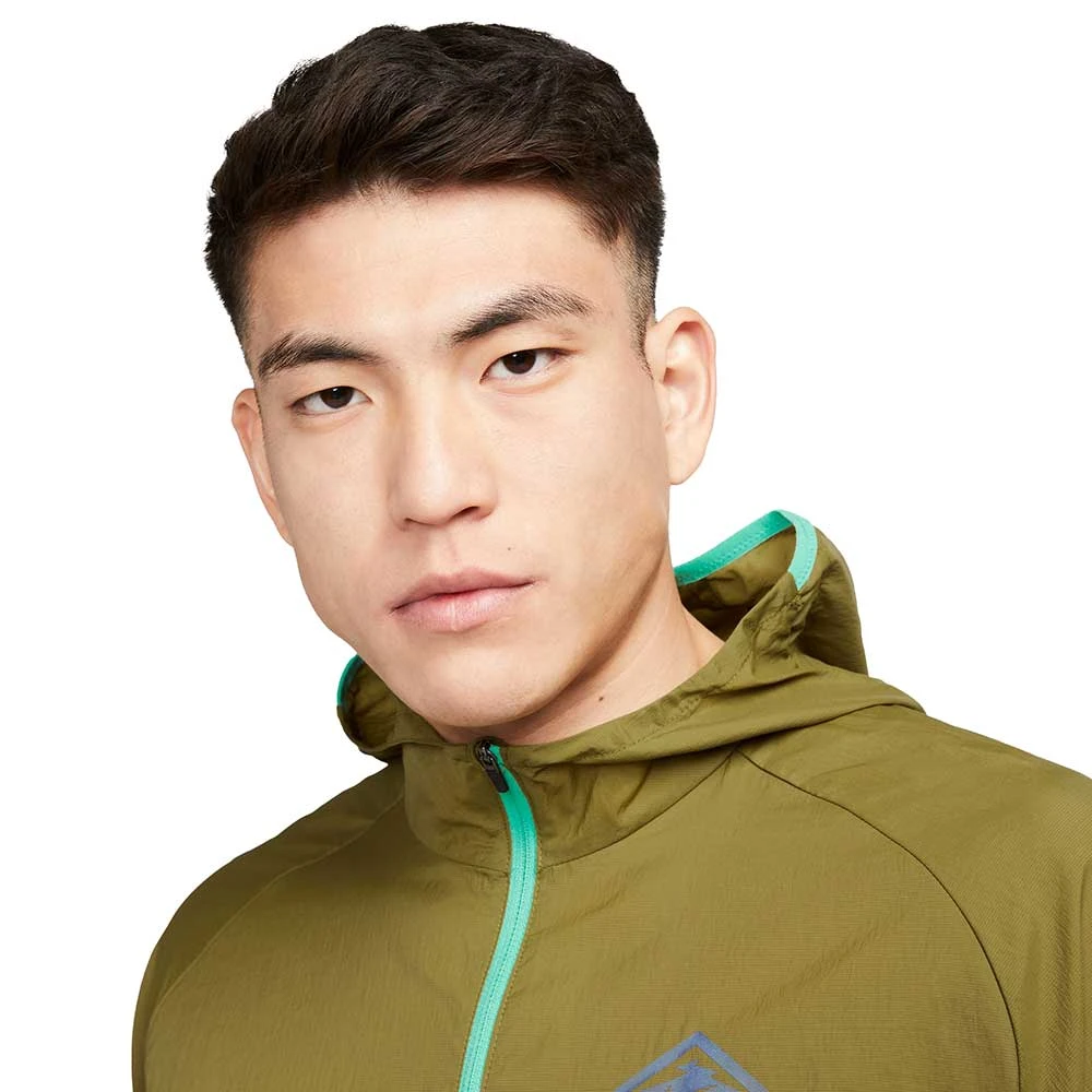 Men's Nike Trail Lightweight Jacket - Olive Flak/Spring Green 3 Men's Nike Trail Lightweight Jacket - Olive Flak/Spring Green - Image 3