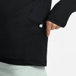 Women's Nike Element Crew - Black/Reflective Silver -Patagonia Shop CU3277 010 PHSYM002 2000