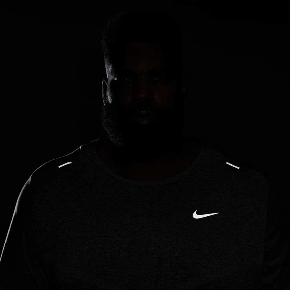 Nike Men's Rise 365 Short Sleeve Top - Smoke Grey 10 Nike Men's Rise 365 Short Sleeve Top - Smoke Grey - Image 10