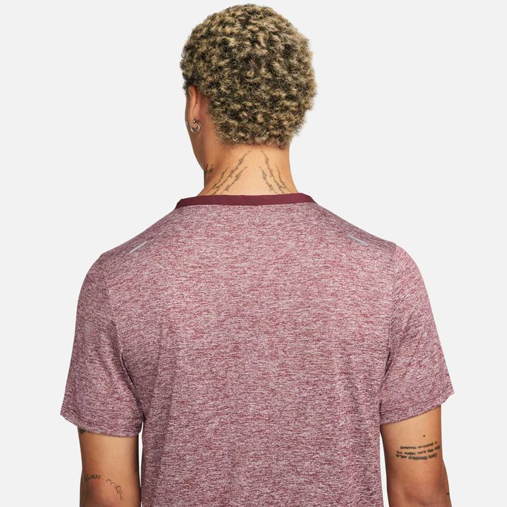 Nike Men's DriFit Rise 365 Short Sleeve - Dark Beetroot 5 Nike Men's DriFit Rise 365 Short Sleeve - Dark Beetroot - Image 5
