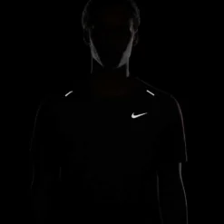 Nike Men's DriFit Rise 365 Short Sleeve - Dark Beetroot 14 Nike Men's DriFit Rise 365 Short Sleeve - Dark Beetroot -Patagonia Shop CZ9184 638 PHSYM004