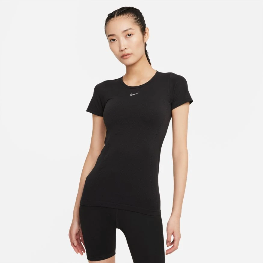 Women's Nike Dri-FIT ADV Seamless Short Sleeve Top - Black/Reflective Silver 1 Women's Nike Dri-FIT ADV Seamless Short Sleeve Top - Black/Reflective Silver