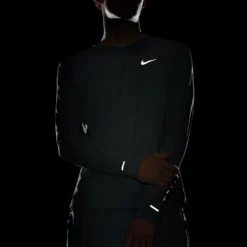 Men's Nike Dri-FIT Miler Long Sleeve Running Top - Smoke Grey/Reflective Silver -Patagonia Shop DD4576 084 PHSYM004 2000