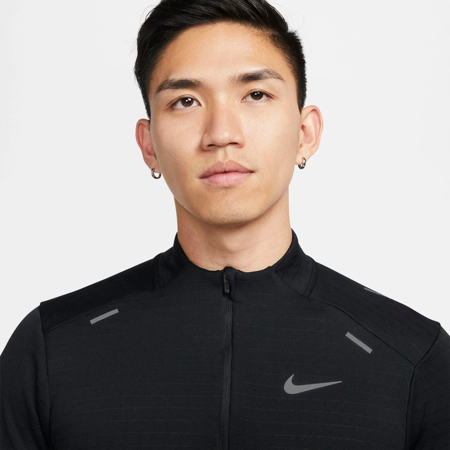 Men's Nike Therma-FIT Repel Element 1/2-Zip Running Top - Black/Reflective Silver 3 Men's Nike Therma-FIT Repel Element 1/2-Zip Running Top - Black/Reflective Silver - Image 3
