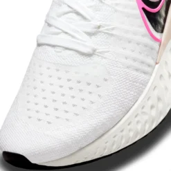 Nike Men's React Infinity Run FlyKnit 2 - White/Black/Sail/Pink Blast - Regular (D) -Patagonia Shop DJ5395 100 PHSYD001 2000 90a31938 87c0 47db bdf8 36cff1820ef1