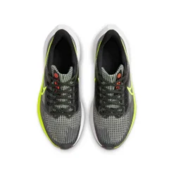 Nike Youth Pegasus 39 Running Shoe- Black/Volt/Barely Volt 10 Nike Youth Pegasus 39 Running Shoe- Black/Volt/Barely Volt -Patagonia Shop DM4015 002 PHCTH001