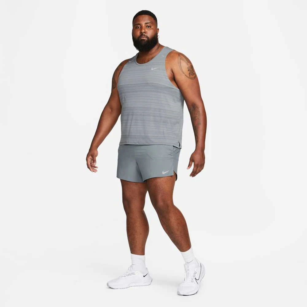 Nike Men's Stride 5in Brief-Lined Short - Smoke Grey 8 Nike Men's Stride 5in Brief-Lined Short - Smoke Grey - Image 8
