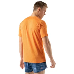 Men's EZ Tee Perf SS Top - Vibrant Orange -Patagonia Shop DSC01334 2048x f3cc1efd 8be6 4030 87fc 4dc7d11a042f
