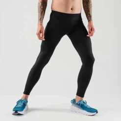 Men's Pocket Tightz Fleece - Black -Patagonia Shop DSC03052 2048x 1