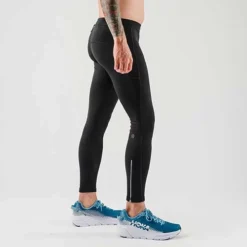 Men's Pocket Tightz Fleece - Black -Patagonia Shop DSC03054 2048x 1