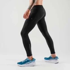 Men's Pocket Tightz Fleece - Black -Patagonia Shop DSC03059 2048x 1