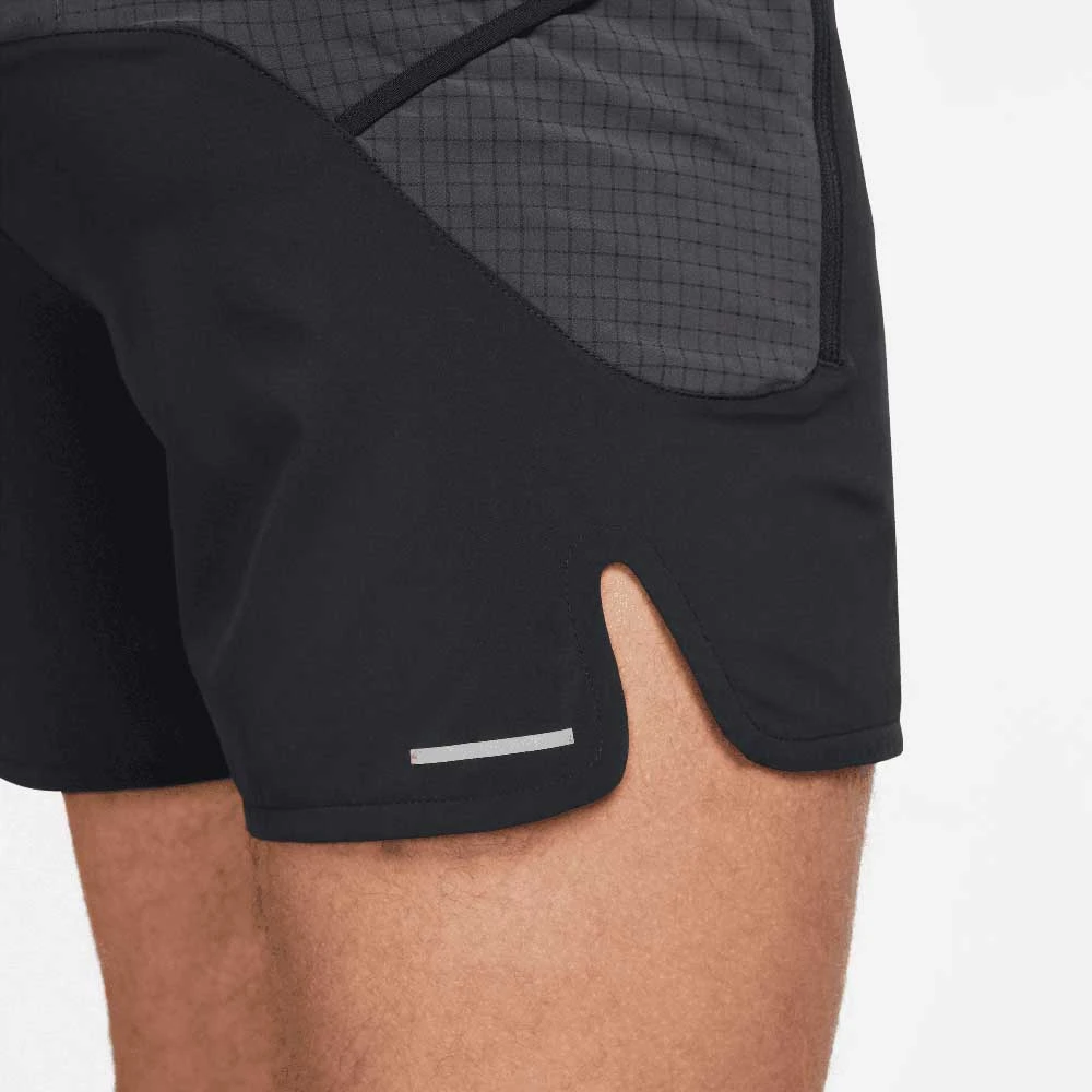 Nike Men's 5" Trail Running Short - Black 3 Nike Men's 5" Trail Running Short - Black - Image 3