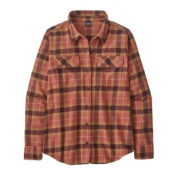 Patagonia Women's Long-Sleeved Organic Cotton Midweight Fjord Flannel Shirt - Vista: Burl Red