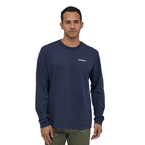 Patagonia Men's Long Sleeved P-6 Logo Responsibili-Tee Shirt - Classic Navy 2 Patagonia Men's Long Sleeved P-6 Logo Responsibili-Tee Shirt - Classic Navy - Image 2