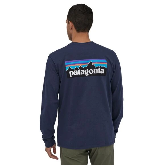 Patagonia Men's Long Sleeved P-6 Logo Responsibili-Tee Shirt - Classic Navy 3 Patagonia Men's Long Sleeved P-6 Logo Responsibili-Tee Shirt - Classic Navy - Image 3