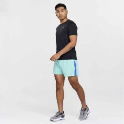 Saucony Men's Stopwatch Short Sleeve - Black 7 Saucony Men's Stopwatch Short Sleeve - Black -Patagonia Shop SAM800278 BK 5