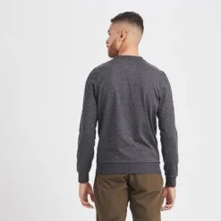 Vuori Men's Ponto Performance Crew - Charcoal Heather -Patagonia Shop V224HCC 3 update 800x 7ec79425 50b1 4b9a 9c9a bf8564c6bef4