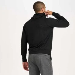 Vuori Men's Ponto Performance 1/2 Zip Hoodie - Black Heather 8 Vuori Men's Ponto Performance 1/2 Zip Hoodie - Black Heather -Patagonia Shop V244HBK 3 1890x b0a29d4e 2e3f 47dc 91e3 750916187601