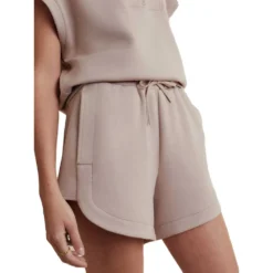 Varley Women's Keely High Rise Shorts 4in - Light Taupe -Patagonia Shop VAR01559 KeelyHighRiseShort4 LightTuape 021 720x 31ed0234 fac3 4082 9f7f d021374580f4