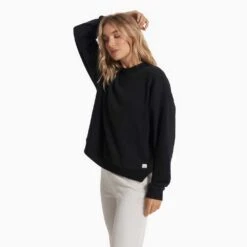 Vuori Women's Sedona Crew - Black -Patagonia Shop VW278BLK SP23 W ECOMM FLEECE TOPS 2394 1x1 d59d133e 950d 4614 806e f4cfe28535b1 1200x crop center jpg