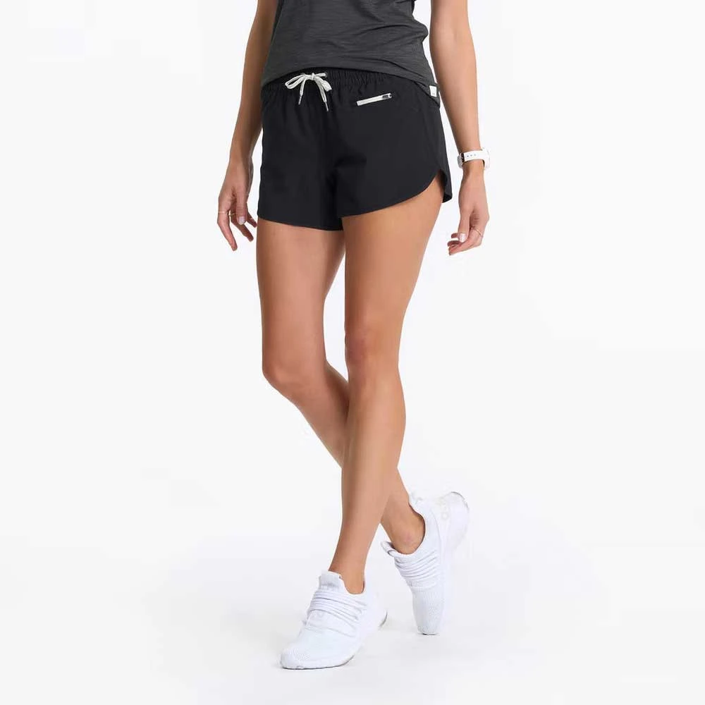 Vuori Women's Clementine Short 4in - Black 3 Vuori Women's Clementine Short 4in - Black - Image 3