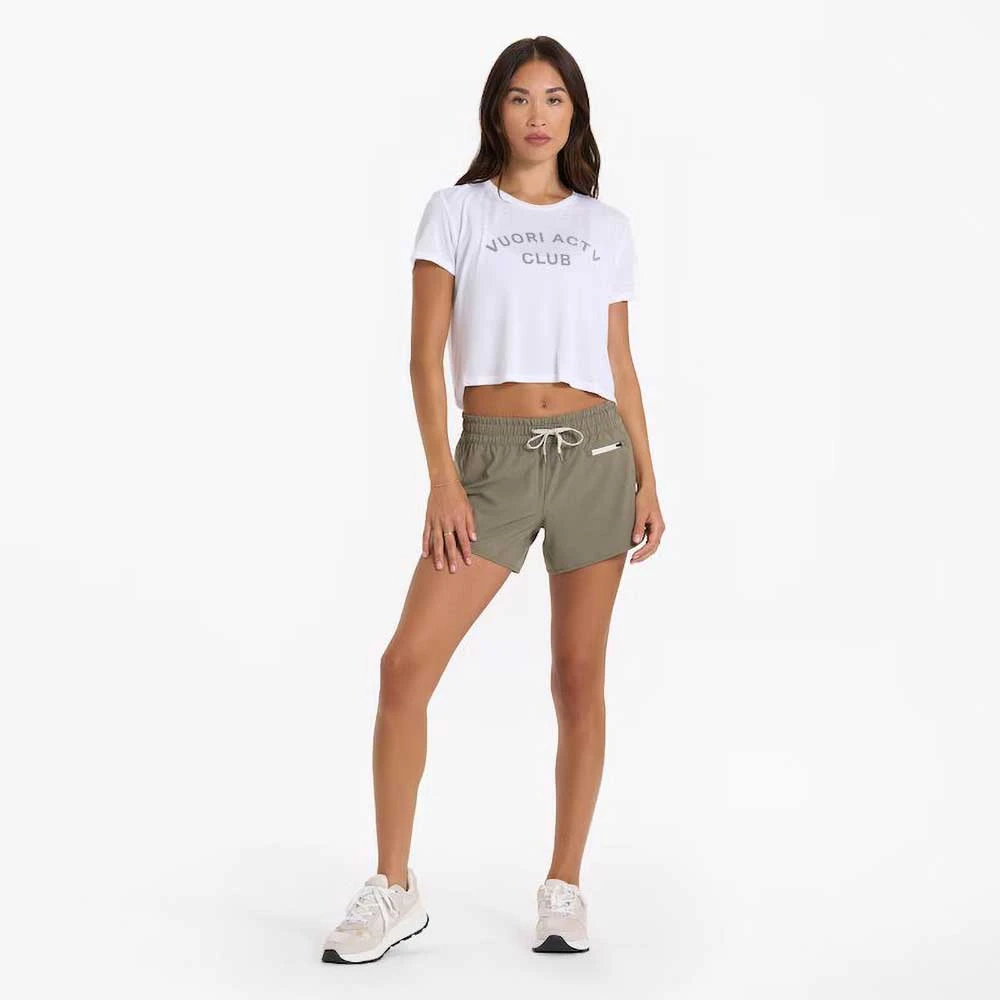 Vuori Women's Clementine 4" Short 2.0 - Light Oregano 6 Vuori Women's Clementine 4" Short 2.0 - Light Oregano - Image 6