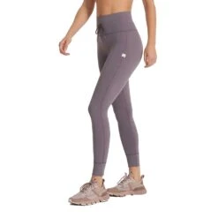 Vuori Women's Daily Legging - Sawyer 10 Vuori Women's Daily Legging - Sawyer -Patagonia Shop VW323SAW SP23 W ECOMM PANTS BOTTOM 2629 1x1 952b600a 1f76 4de0 929f 4523de112063