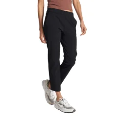Vuori Women's Miles Ankle Pant - Black -Patagonia Shop VW404BLK FA23 W ECOMM PANTS FRONT BOTTOMS 1