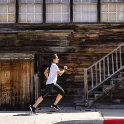 Topo Athletic Women's Ultrafly 4 Running Shoe - Black/White- Regular (B) -Patagonia Shop W056.Black White 10