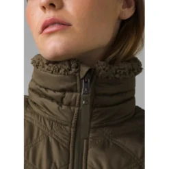 Prana Women's Esla Vest - Slate Green 9 Prana Women's Esla Vest - Slate Green -Patagonia Shop slate green 4