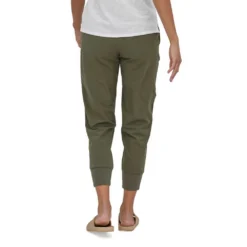 Patagonia Women's Happy Hike Studio Pant - Basin Green 9 Patagonia Women's Happy Hike Studio Pant - Basin Green -Patagonia Shop webimage 6044615D 8BEA 484B B7FDC2FAE80F5431