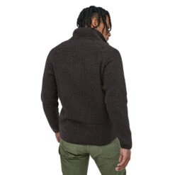 Patagonia Men's Retro Pile Jacket - Black 5 Patagonia Men's Retro Pile Jacket - Black -Patagonia Shop webimage CADFCEE0 DAE8 445B B51609D6D6AC8730