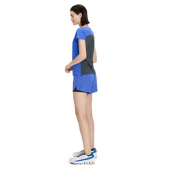 On Running Women's Running Short - Cobalt/Black -Patagonia Shop webimage D987C959 1E6E 47C1 86B181C28D5DB1A2